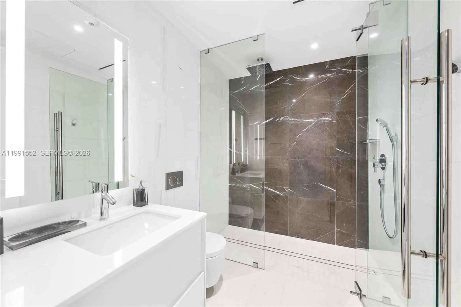 300 Biscayne Boulevard Way 901e, Miami, Florida 33, Miami, Florida 33131, 4 Bedrooms Bedrooms, ,4 BathroomsBathrooms,Residential Lease,For Rent,300 Biscayne Boulevard Way 901e, Miami, Florida 33,A11991552