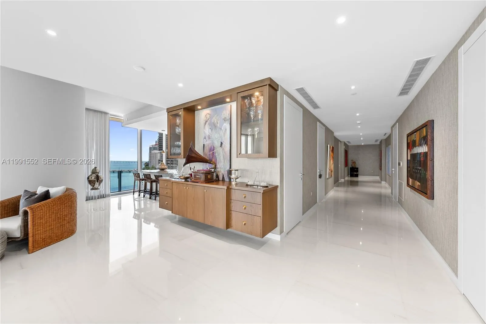300 Biscayne Boulevard Way 901e, Miami, Florida 33, Miami, Florida 33131, 4 Bedrooms Bedrooms, ,4 BathroomsBathrooms,Residential Lease,For Rent,300 Biscayne Boulevard Way 901e, Miami, Florida 33,A11991552