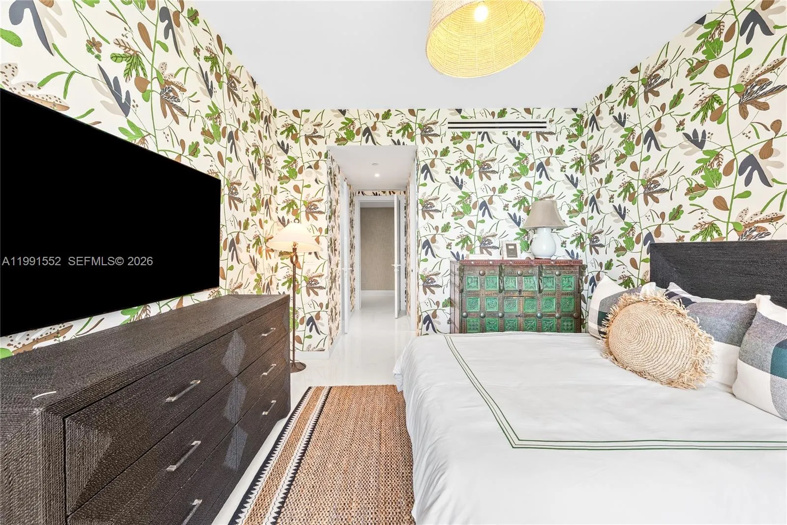 300 Biscayne Boulevard Way 901e, Miami, Florida 33, Miami, Florida 33131, 4 Bedrooms Bedrooms, ,4 BathroomsBathrooms,Residential Lease,For Rent,300 Biscayne Boulevard Way 901e, Miami, Florida 33,A11991552