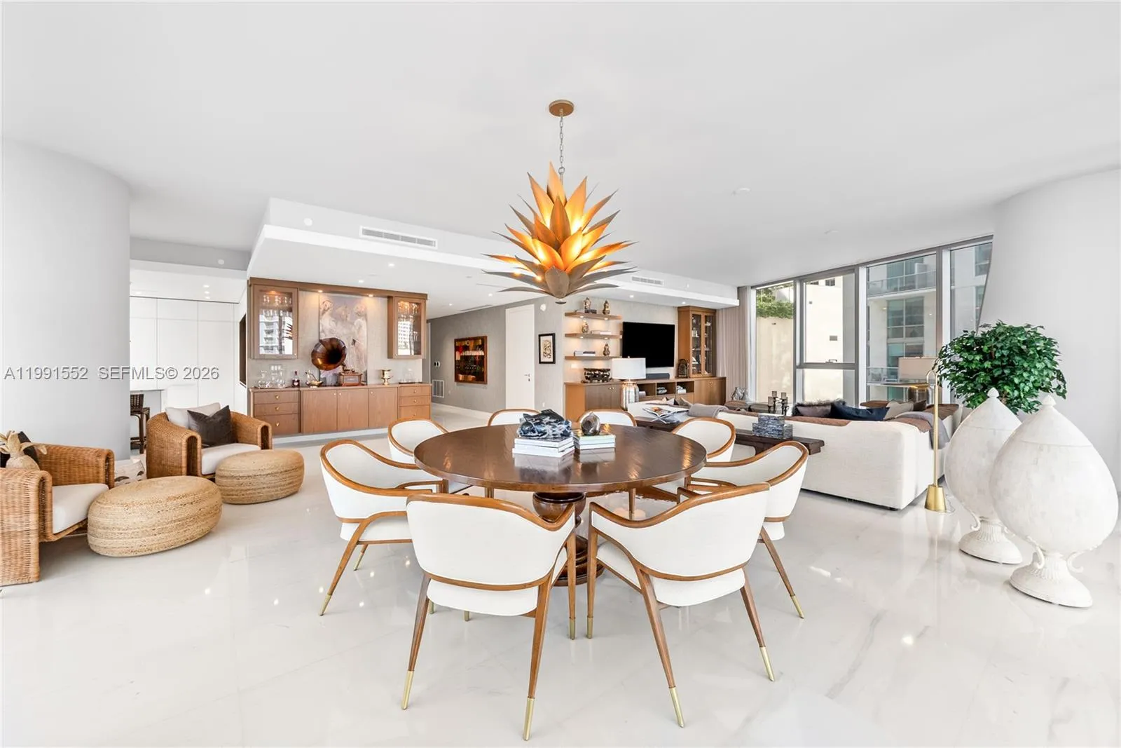 300 Biscayne Boulevard Way 901e, Miami, Florida 33, Miami, Florida 33131, 4 Bedrooms Bedrooms, ,4 BathroomsBathrooms,Residential Lease,For Rent,300 Biscayne Boulevard Way 901e, Miami, Florida 33,A11991552