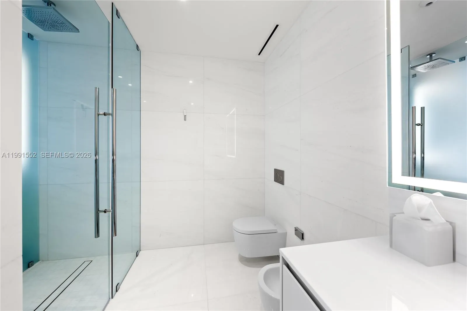 300 Biscayne Boulevard Way 901e, Miami, Florida 33, Miami, Florida 33131, 4 Bedrooms Bedrooms, ,4 BathroomsBathrooms,Residential Lease,For Rent,300 Biscayne Boulevard Way 901e, Miami, Florida 33,A11991552