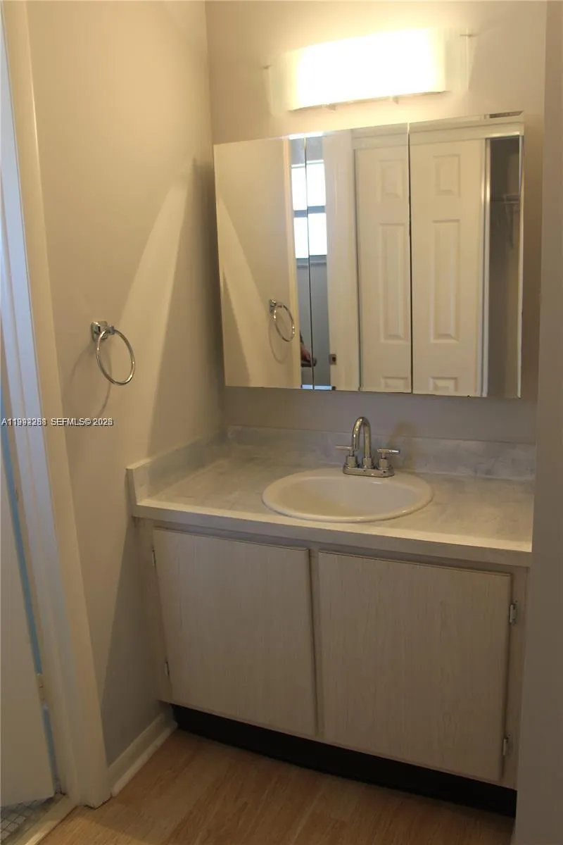 9015 Sw 138th St 30-2, Miami, Florida 33176, Miami, Florida 33176, 2 Bedrooms Bedrooms, ,2 BathroomsBathrooms,Residential Lease,For Rent,9015 Sw 138th St 30-2, Miami, Florida 33176,A11992288