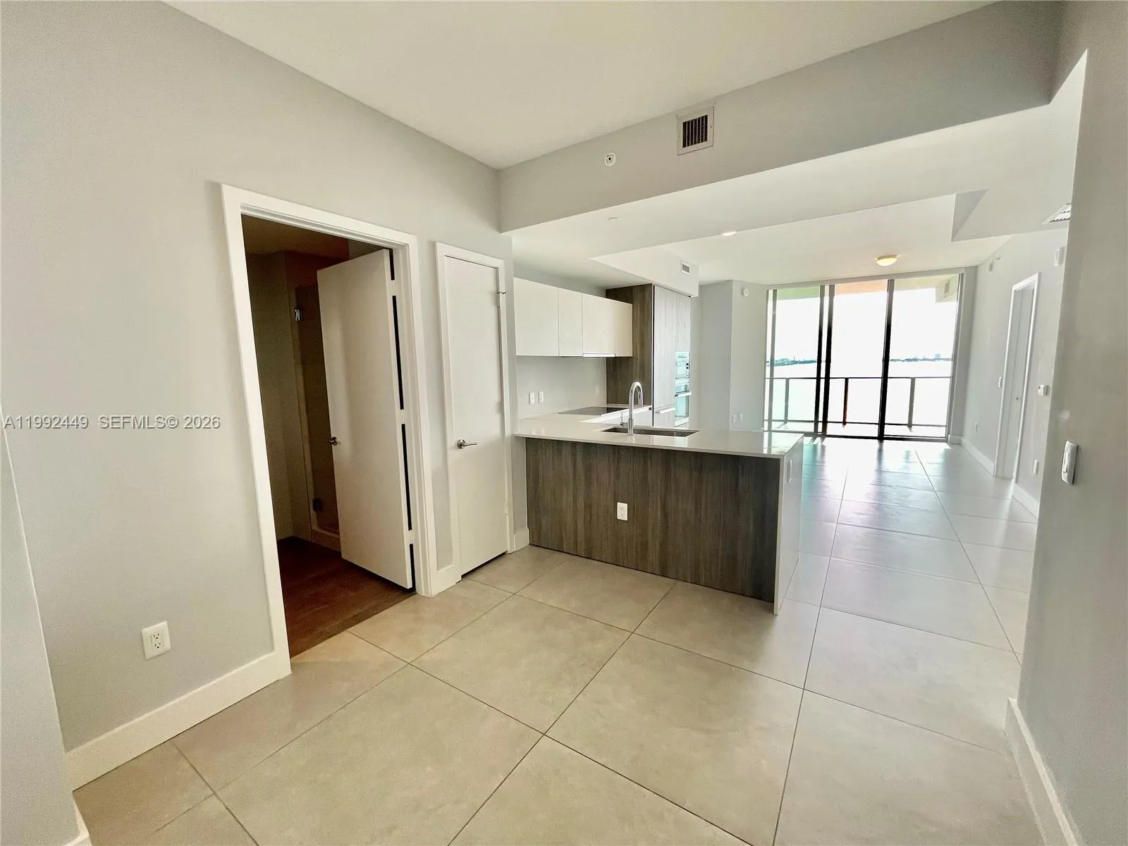 2900 Ne 7th Ave 1103, Miami, Florida 33137, Miami, Florida 33137, 2 Bedrooms Bedrooms, ,3 BathroomsBathrooms,Residential Lease,For Rent,2900 Ne 7th Ave 1103, Miami, Florida 33137,A11992449