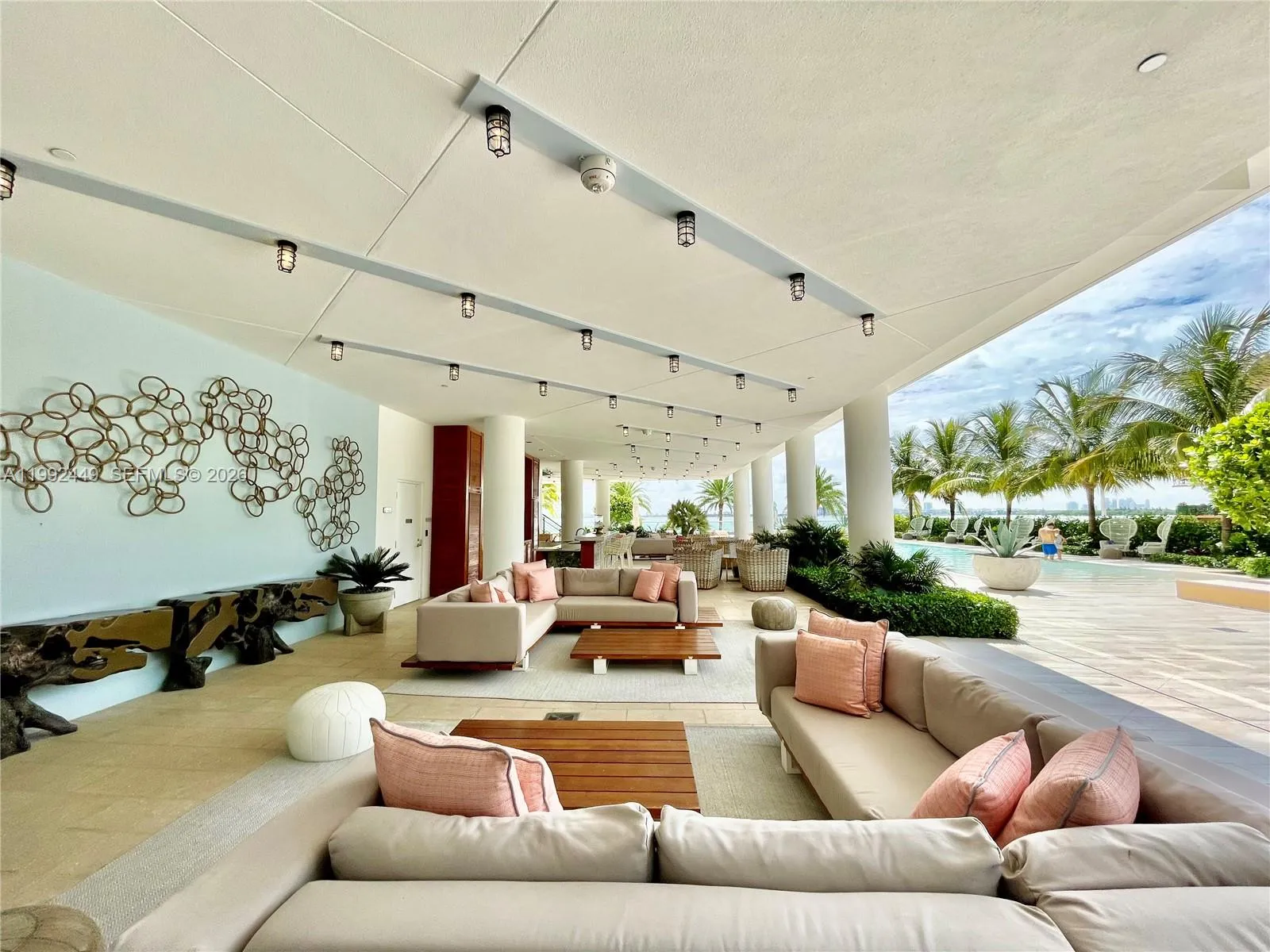 2900 Ne 7th Ave 1103, Miami, Florida 33137, Miami, Florida 33137, 2 Bedrooms Bedrooms, ,3 BathroomsBathrooms,Residential Lease,For Rent,2900 Ne 7th Ave 1103, Miami, Florida 33137,A11992449