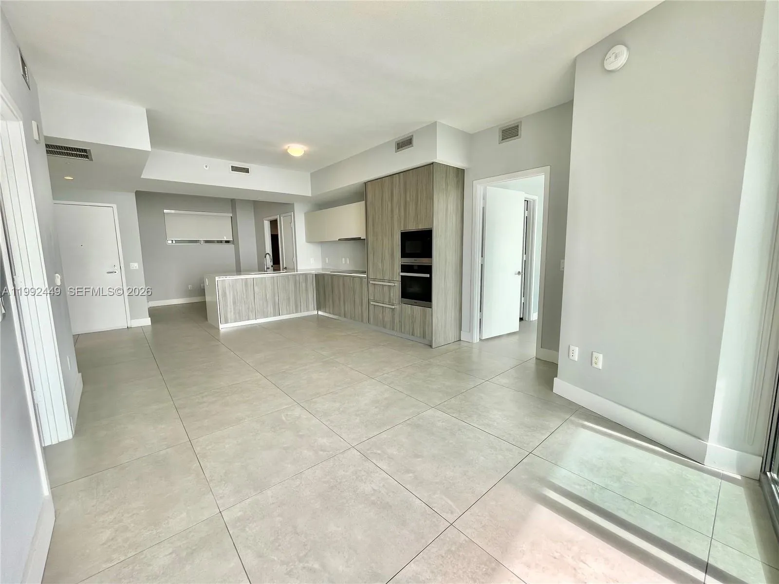 2900 Ne 7th Ave 1103, Miami, Florida 33137, Miami, Florida 33137, 2 Bedrooms Bedrooms, ,3 BathroomsBathrooms,Residential Lease,For Rent,2900 Ne 7th Ave 1103, Miami, Florida 33137,A11992449