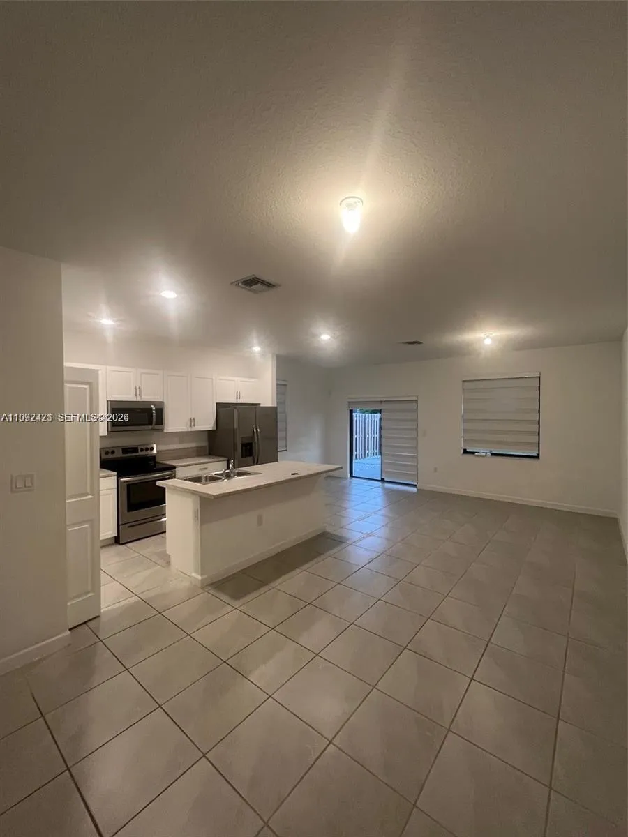 25282 Sw 107th Ct 25282, Homestead, Florida 33032, Homestead, Florida 33032, 3 Bedrooms Bedrooms, ,2 BathroomsBathrooms,Residential Lease,For Rent,25282 Sw 107th Ct 25282, Homestead, Florida 33032,A11992423