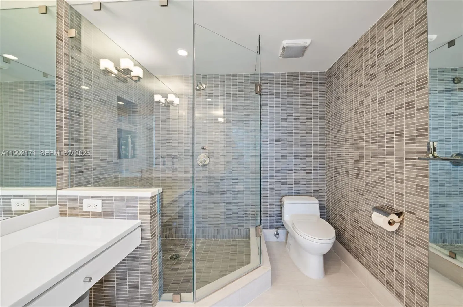 1900 Sunset Harbour Dr 2303, Miami Beach, Florida, Miami Beach, Florida 33139, 2 Bedrooms Bedrooms, ,2 BathroomsBathrooms,Residential Lease,For Rent,1900 Sunset Harbour Dr 2303, Miami Beach, Florida ,A11992171