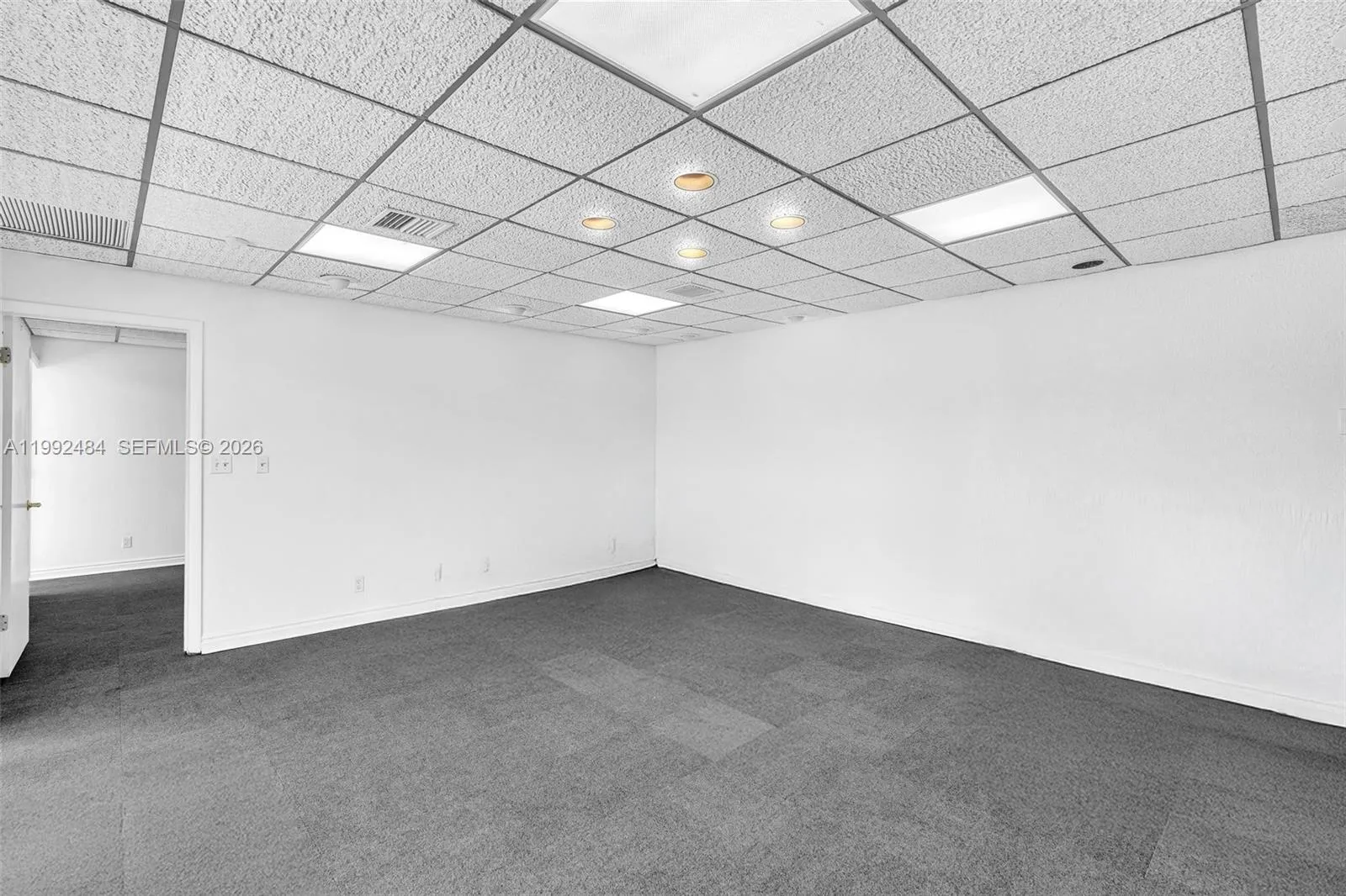 201 N University Dr 17a, Plantation, Florida 33324, Plantation, Florida 33324, ,Commercial Lease,For Rent,201 N University Dr 17a, Plantation, Florida 33324,A11992484