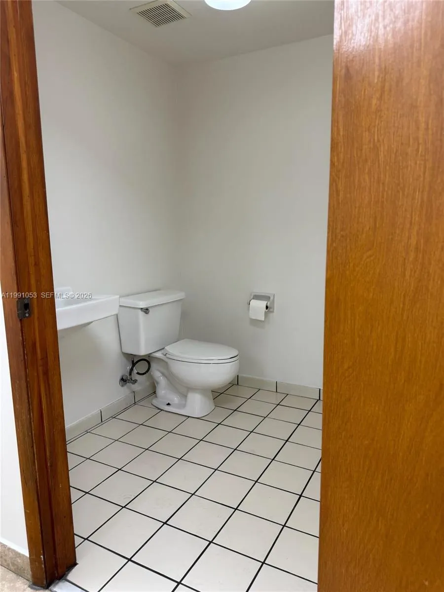 6995 Nw 82nd Ave 45, Medley, Florida 33166, Medley, Florida 33166, ,Commercial Lease,For Rent,6995 Nw 82nd Ave 45, Medley, Florida 33166,A11991053