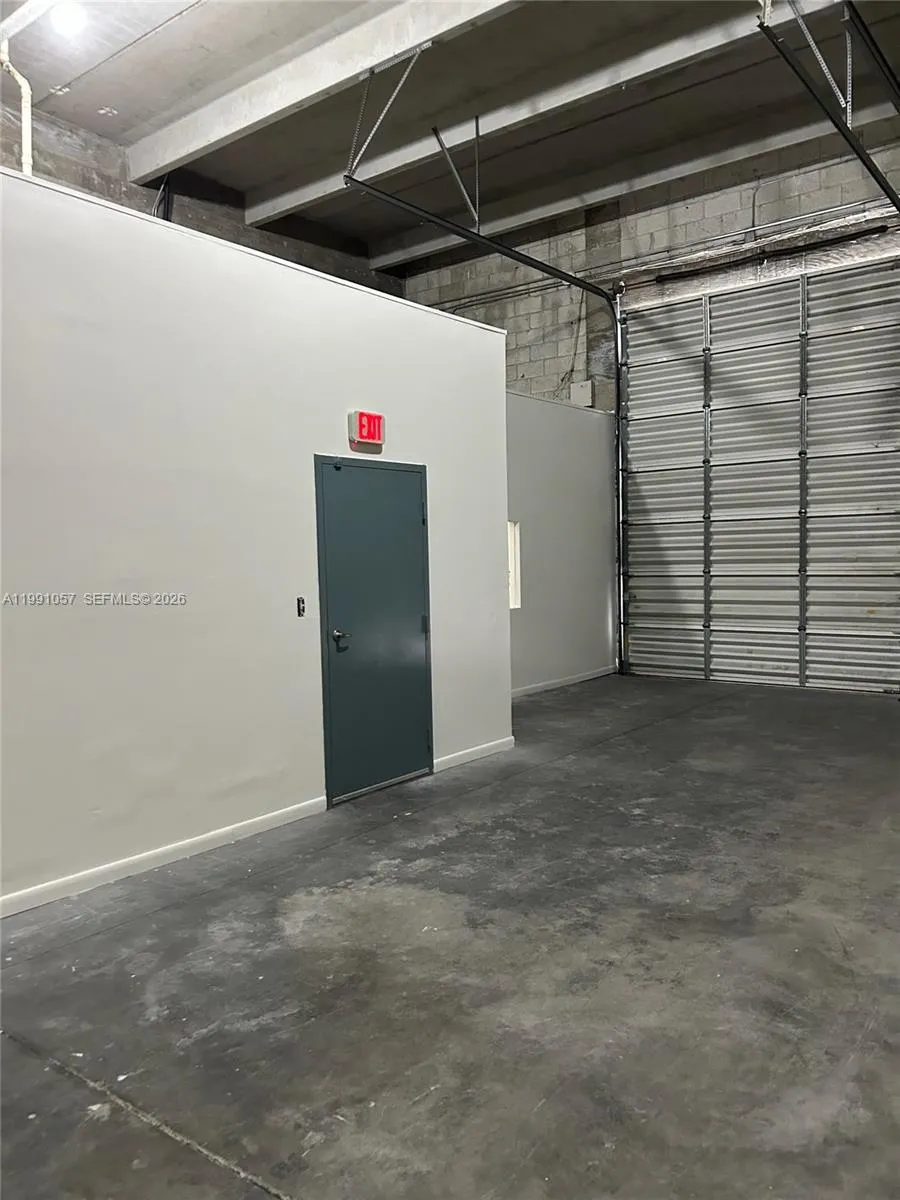 6991 Nw 82nd Ave 11, Medley, Florida 33166, Medley, Florida 33166, ,Commercial Lease,For Rent,6991 Nw 82nd Ave 11, Medley, Florida 33166,A11991057