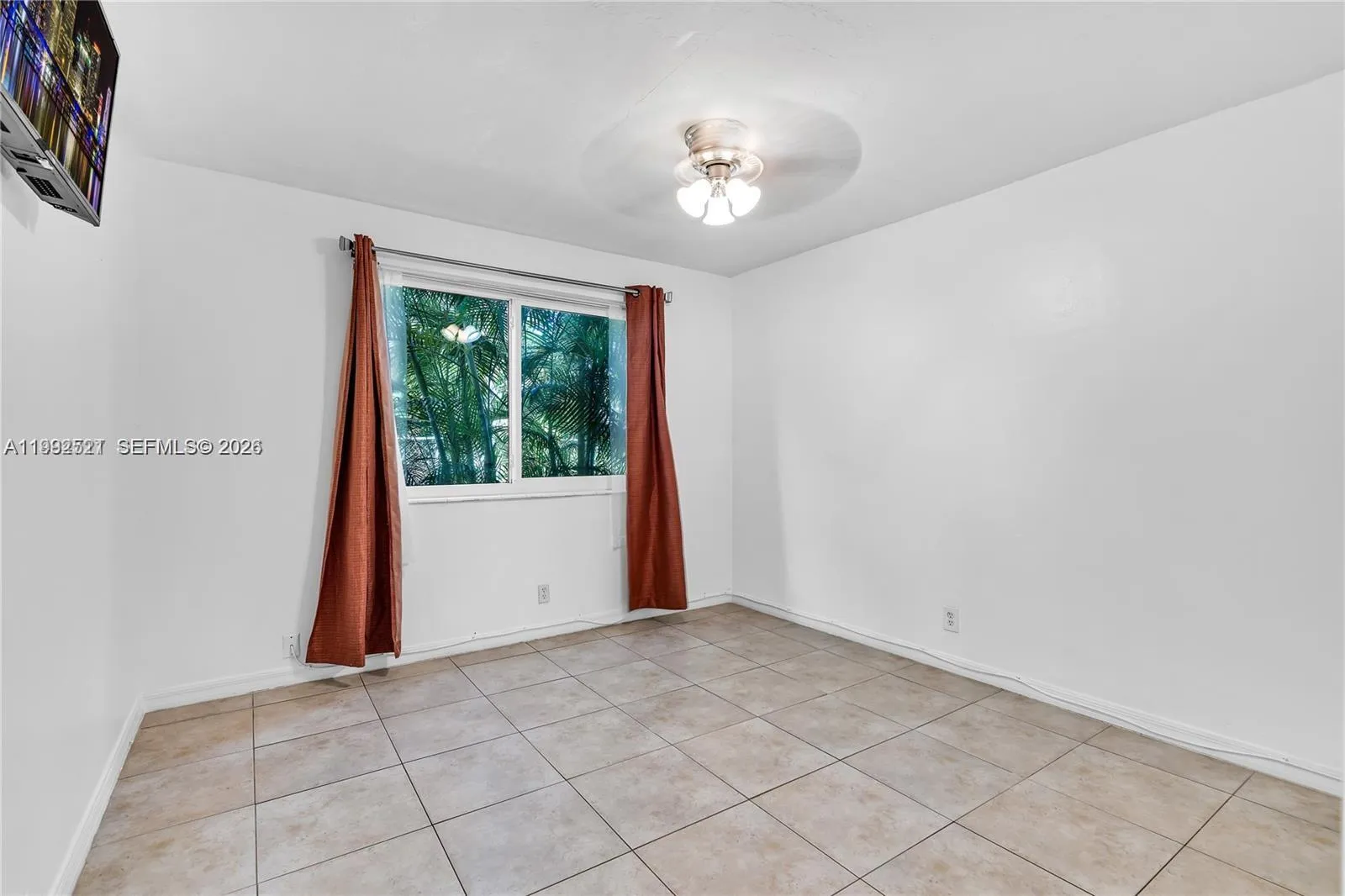 2175 Ne 56th St 107, Fort Lauderdale, Florida 3330, Fort Lauderdale, Florida 33308, 2 Bedrooms Bedrooms, ,1 BathroomBathrooms,Residential Lease,For Rent,2175 Ne 56th St 107, Fort Lauderdale, Florida 3330,A11992521