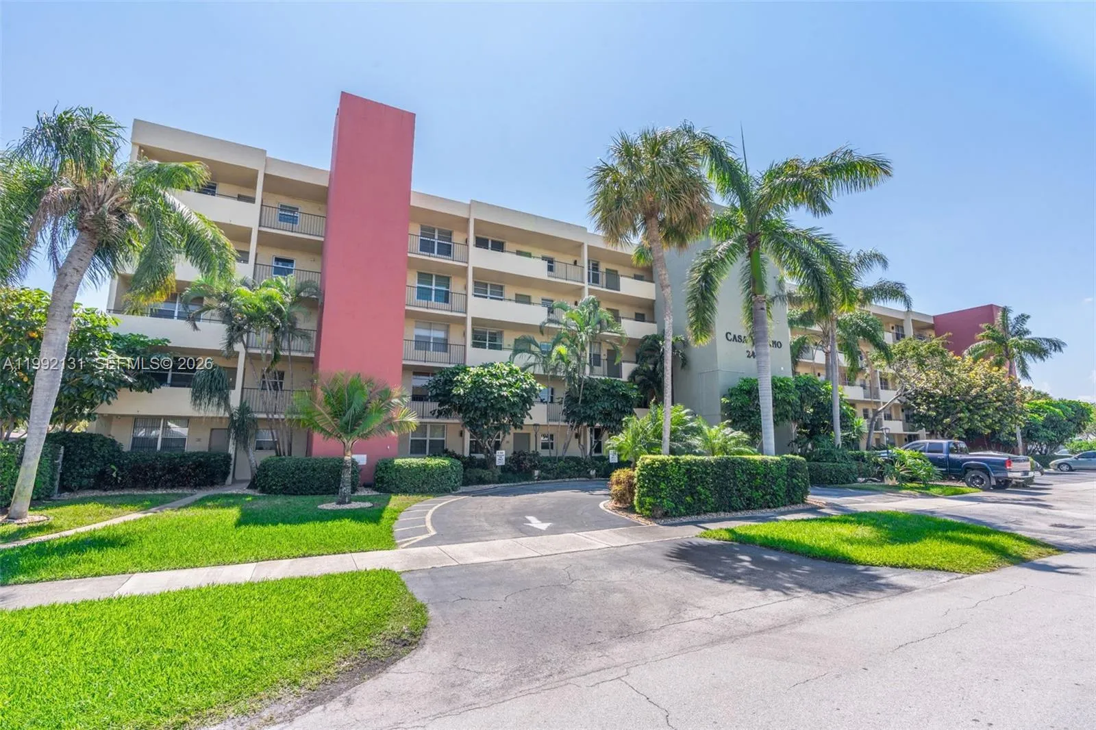 2400 Ne 10th St 210, Pompano Beach, Florida 33062, Pompano Beach, Florida 33062, 2 Bedrooms Bedrooms, ,2 BathroomsBathrooms,Residential,For Sale,2400 Ne 10th St 210, Pompano Beach, Florida 33062,A11992131