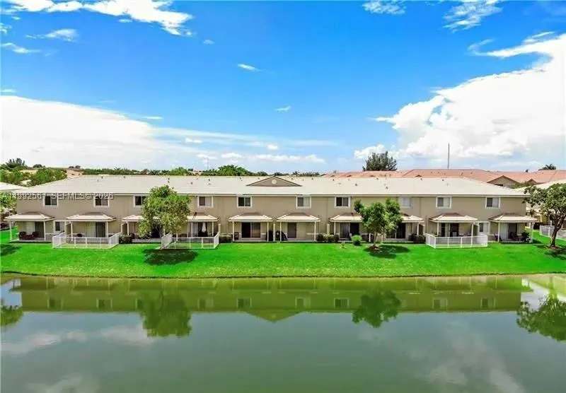 8989 Lancaster St 0, Tamarac, Florida 33321, Tamarac, Florida 33321, 3 Bedrooms Bedrooms, ,2 BathroomsBathrooms,Residential Lease,For Rent,8989 Lancaster St 0, Tamarac, Florida 33321,A11992561