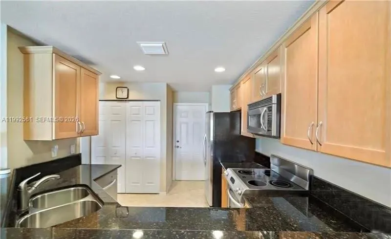 8989 Lancaster St 0, Tamarac, Florida 33321, Tamarac, Florida 33321, 3 Bedrooms Bedrooms, ,2 BathroomsBathrooms,Residential Lease,For Rent,8989 Lancaster St 0, Tamarac, Florida 33321,A11992561