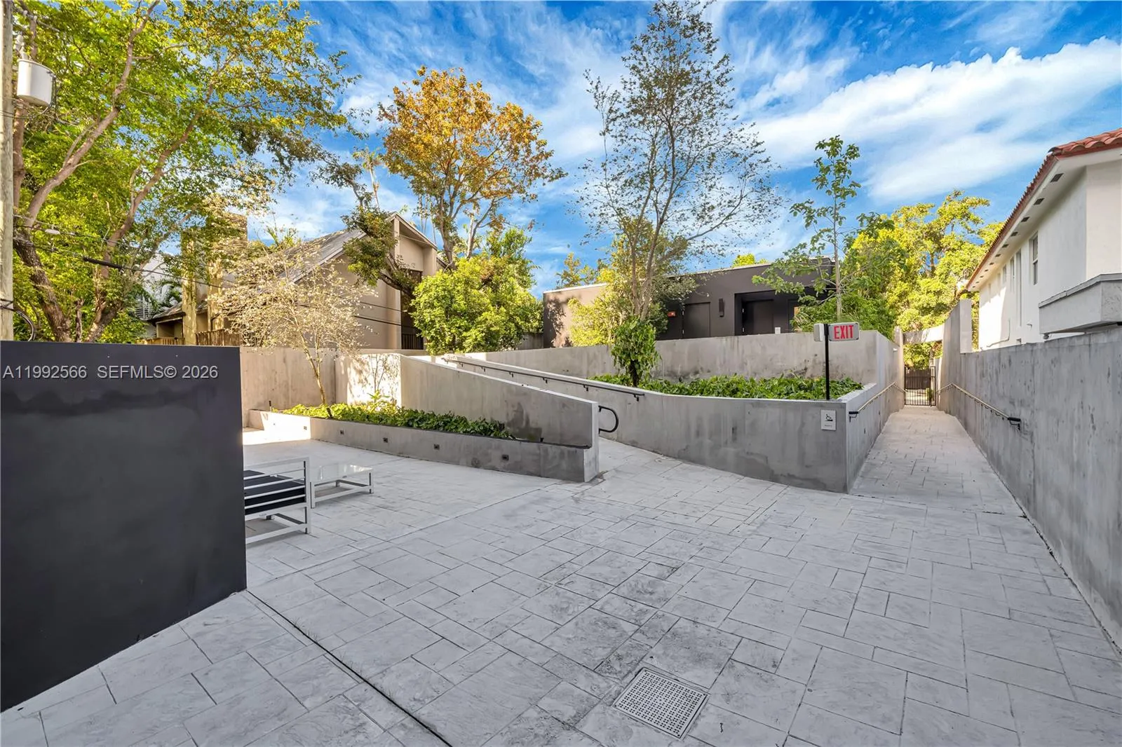 3156 Sw 27th Ave 501, Miami, Florida 33133, Miami, Florida 33133, 2 Bedrooms Bedrooms, ,2 BathroomsBathrooms,Residential Lease,For Rent,3156 Sw 27th Ave 501, Miami, Florida 33133,A11992566