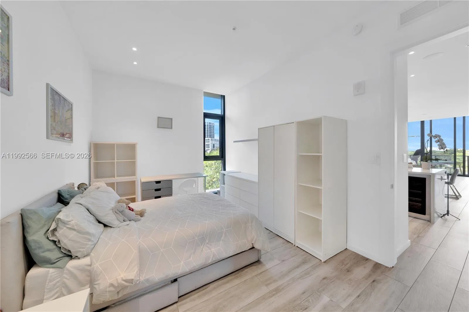3156 Sw 27th Ave 501, Miami, Florida 33133, Miami, Florida 33133, 2 Bedrooms Bedrooms, ,2 BathroomsBathrooms,Residential Lease,For Rent,3156 Sw 27th Ave 501, Miami, Florida 33133,A11992566