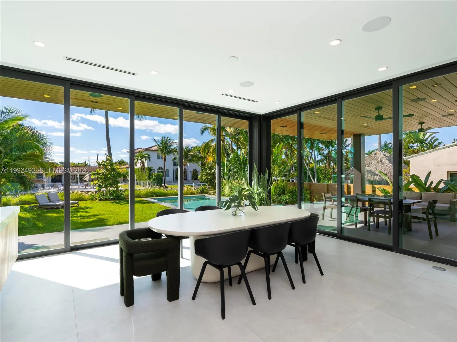 1230 Cleveland Rd, Miami Beach, Florida 33141, Miami Beach, Florida 33141, 5 Bedrooms Bedrooms, ,5 BathroomsBathrooms,Residential Lease,For Rent,1230 Cleveland Rd, Miami Beach, Florida 33141,A11992492