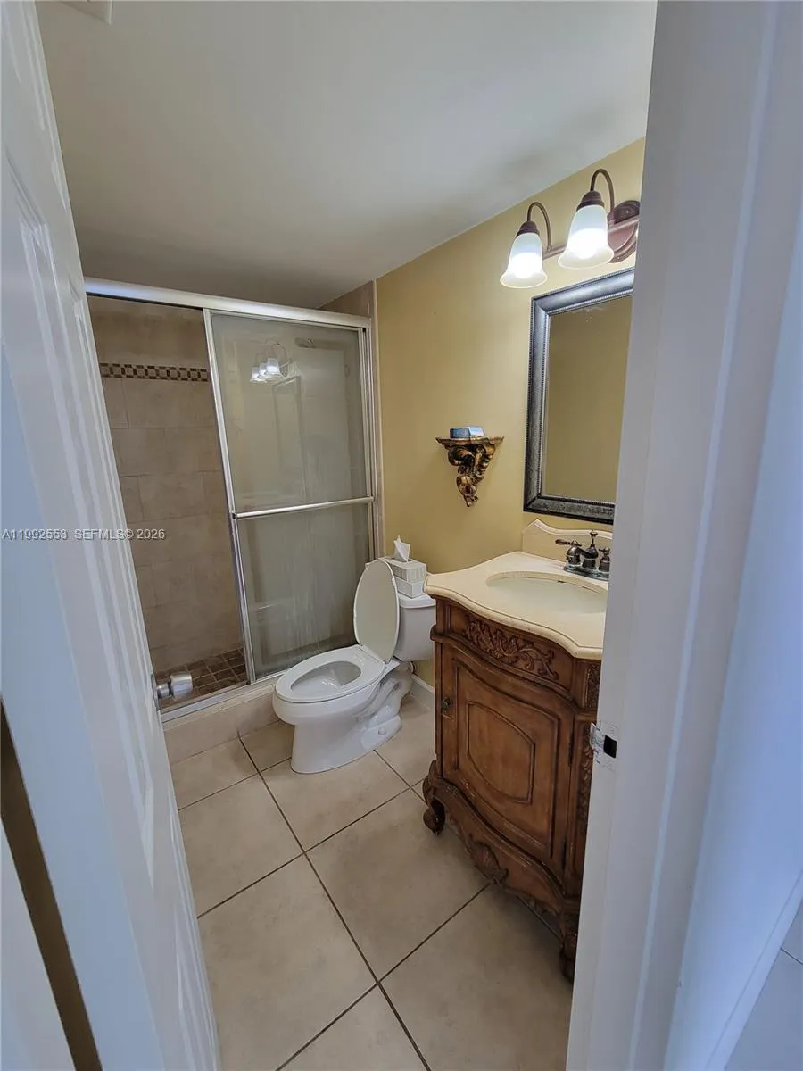 2020 Ne 135th St 904, North Miami, Florida 33181, North Miami, Florida 33181, 2 Bedrooms Bedrooms, ,2 BathroomsBathrooms,Residential Lease,For Rent,2020 Ne 135th St 904, North Miami, Florida 33181,A11992553