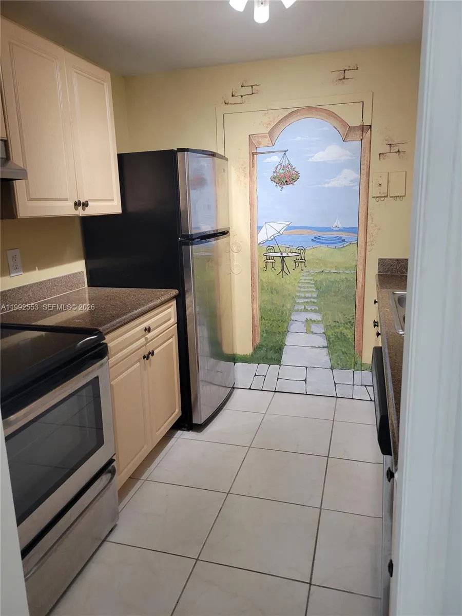 2020 Ne 135th St 904, North Miami, Florida 33181, North Miami, Florida 33181, 2 Bedrooms Bedrooms, ,2 BathroomsBathrooms,Residential Lease,For Rent,2020 Ne 135th St 904, North Miami, Florida 33181,A11992553