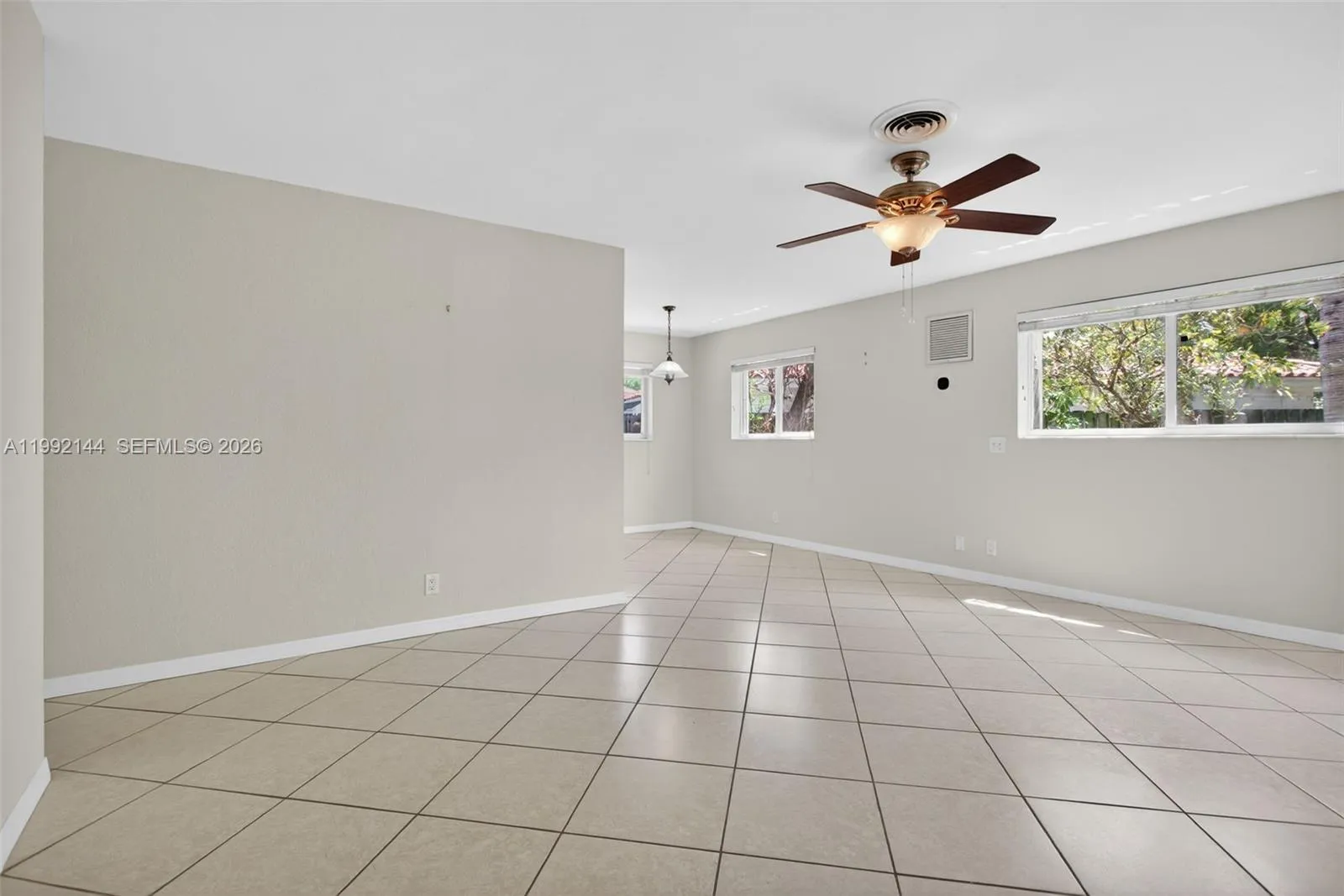 3900 Ne 22nd Ave, Lighthouse Point, Florida 33064, Lighthouse Point, Florida 33064, ,Residential Income,For Sale,3900 Ne 22nd Ave, Lighthouse Point, Florida 33064,A11992144