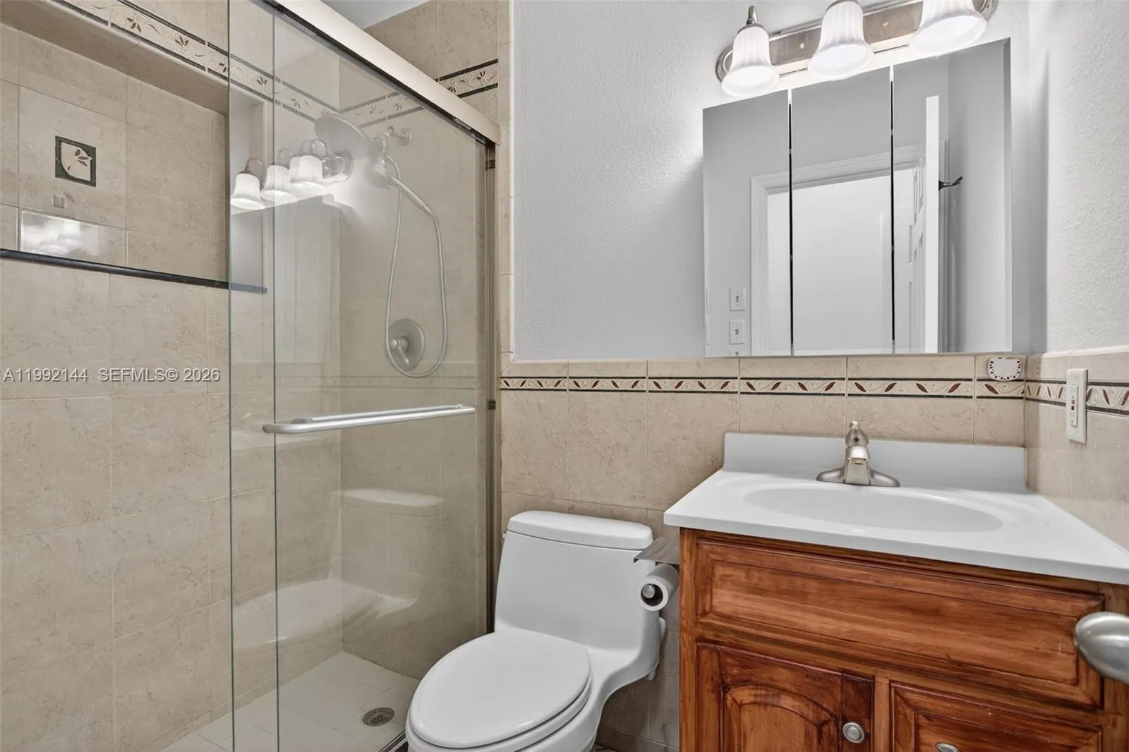 3900 Ne 22nd Ave, Lighthouse Point, Florida 33064, Lighthouse Point, Florida 33064, ,Residential Income,For Sale,3900 Ne 22nd Ave, Lighthouse Point, Florida 33064,A11992144