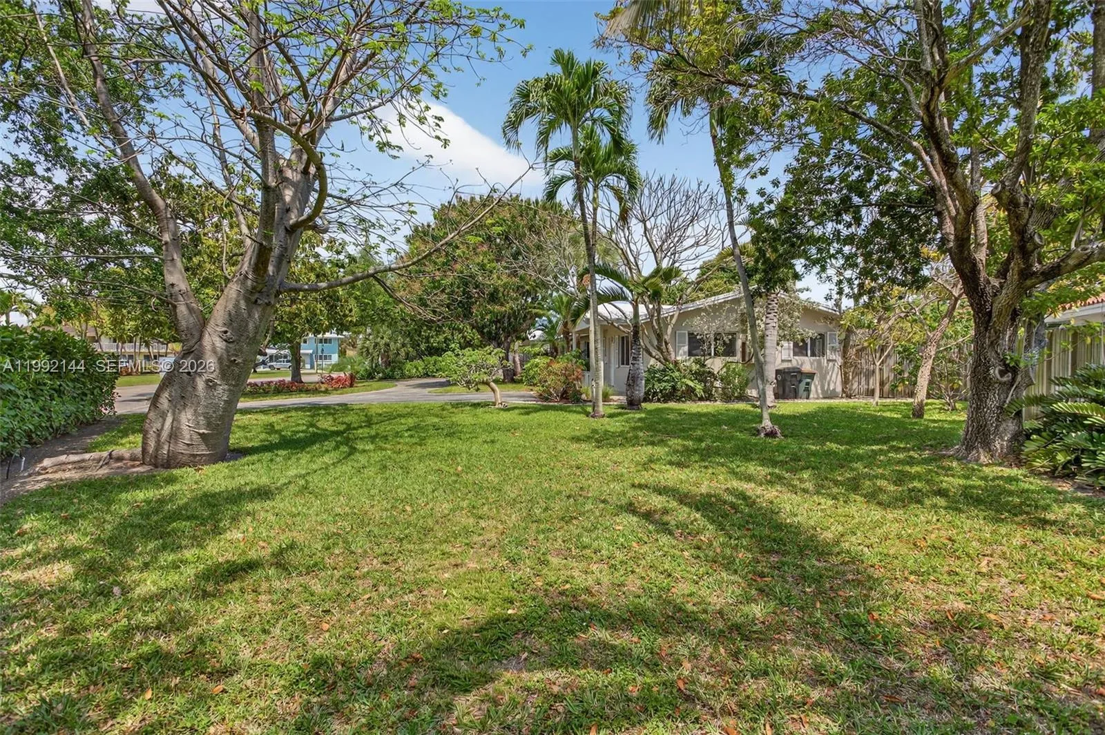 3900 Ne 22nd Ave, Lighthouse Point, Florida 33064, Lighthouse Point, Florida 33064, ,Residential Income,For Sale,3900 Ne 22nd Ave, Lighthouse Point, Florida 33064,A11992144