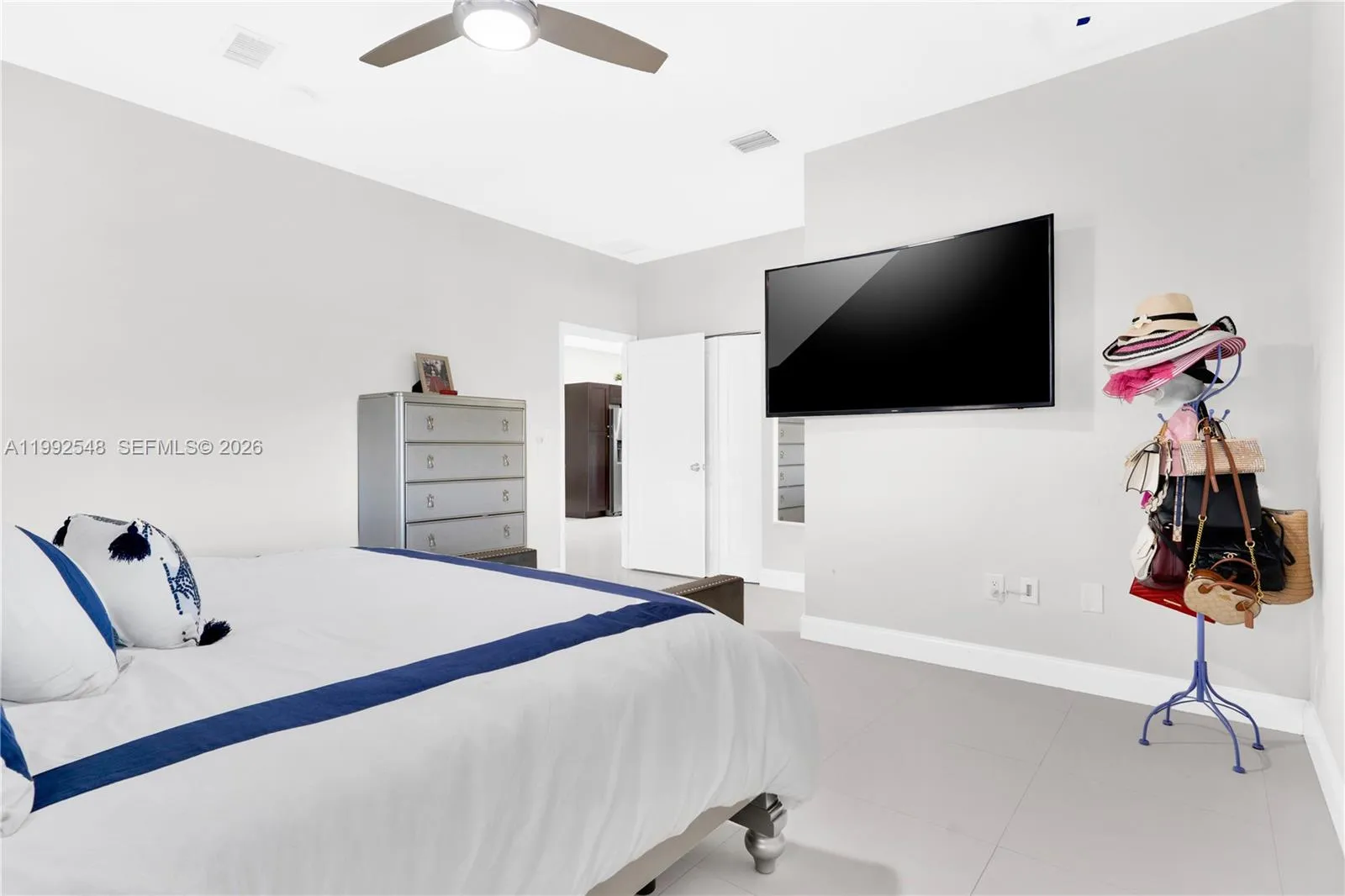 30775 Sw 158th Path A, Homestead, Florida 33033, Homestead, Florida 33033, 4 Bedrooms Bedrooms, ,2 BathroomsBathrooms,Residential Lease,For Rent,30775 Sw 158th Path A, Homestead, Florida 33033,A11992548