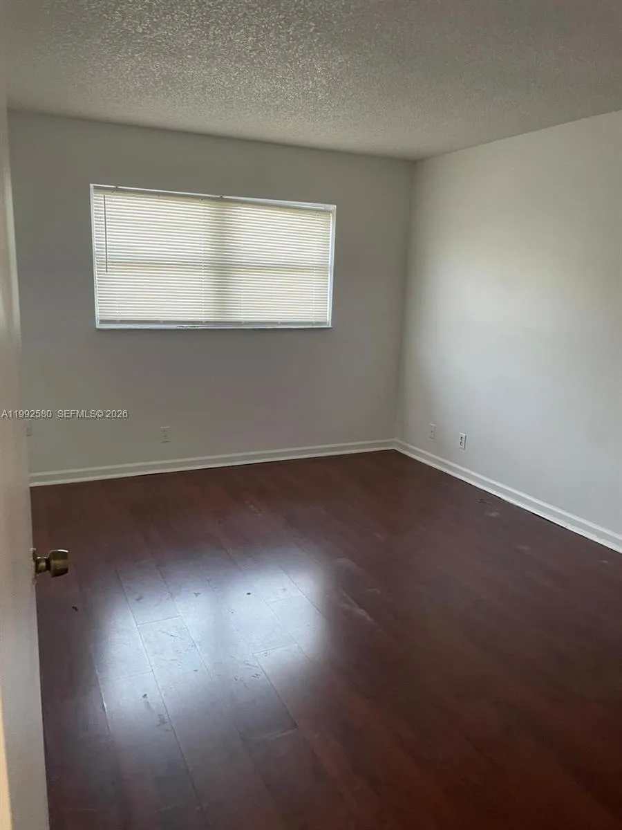 222 Sw 1st St H-5, Pompano Beach, Florida 33060, Pompano Beach, Florida 33060, 2 Bedrooms Bedrooms, ,2 BathroomsBathrooms,Residential Lease,For Rent,222 Sw 1st St H-5, Pompano Beach, Florida 33060,A11992580