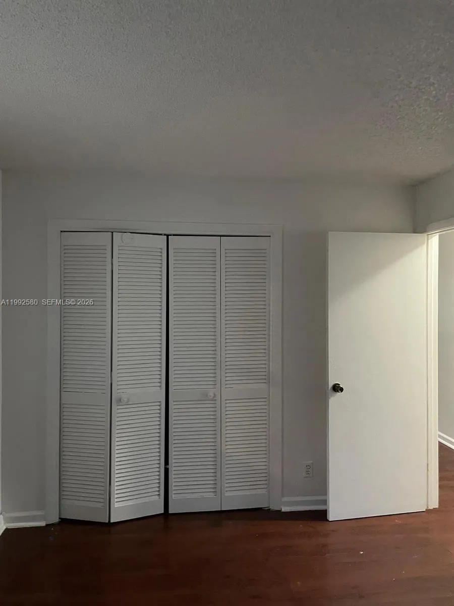 222 Sw 1st St H-5, Pompano Beach, Florida 33060, Pompano Beach, Florida 33060, 2 Bedrooms Bedrooms, ,2 BathroomsBathrooms,Residential Lease,For Rent,222 Sw 1st St H-5, Pompano Beach, Florida 33060,A11992580