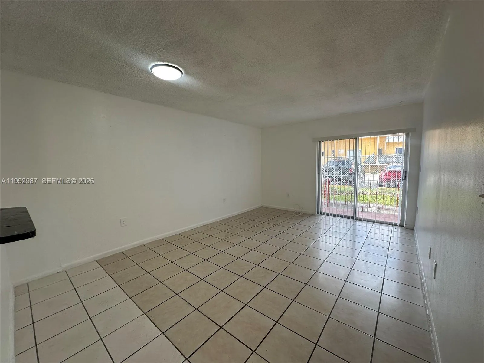 1008 Nw 45th Ave 4, Miami, Florida 33126, Miami, Florida 33126, 1 Bedroom Bedrooms, ,1 BathroomBathrooms,Residential Lease,For Rent,1008 Nw 45th Ave 4, Miami, Florida 33126,A11992587
