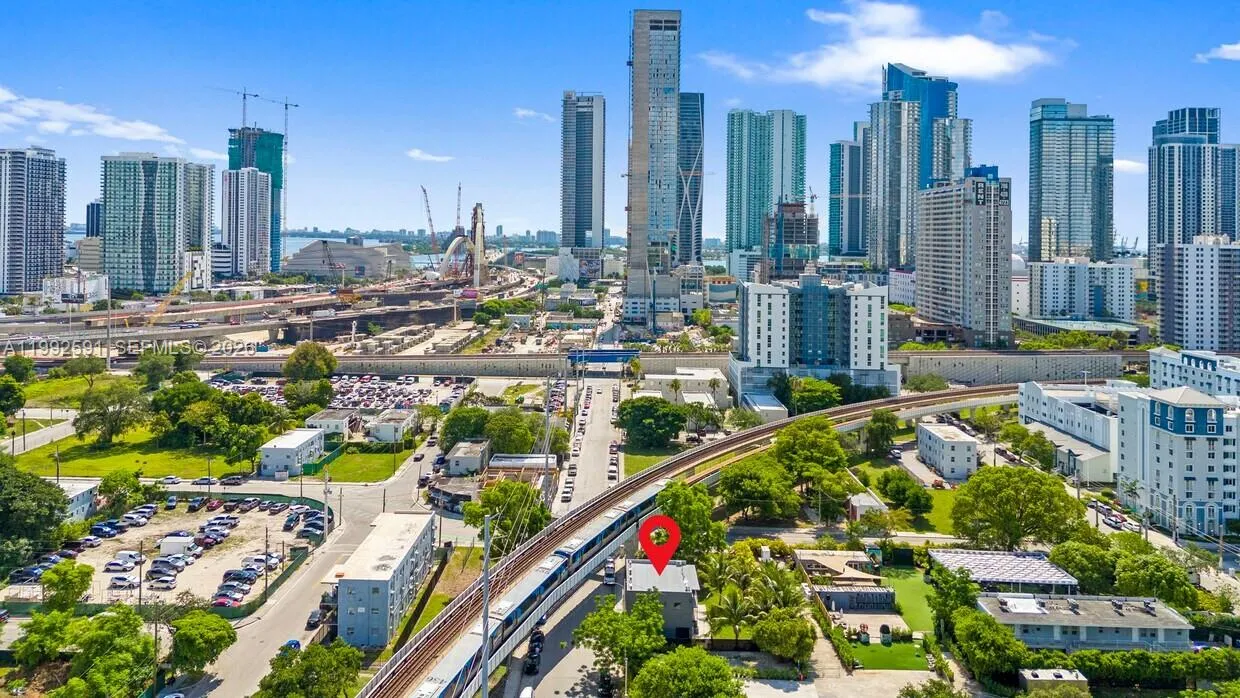 212 Nw 11th St, Miami, Florida 33136, Miami, Florida 33136, ,Commercial Lease,For Rent,212 Nw 11th St, Miami, Florida 33136,A11992591