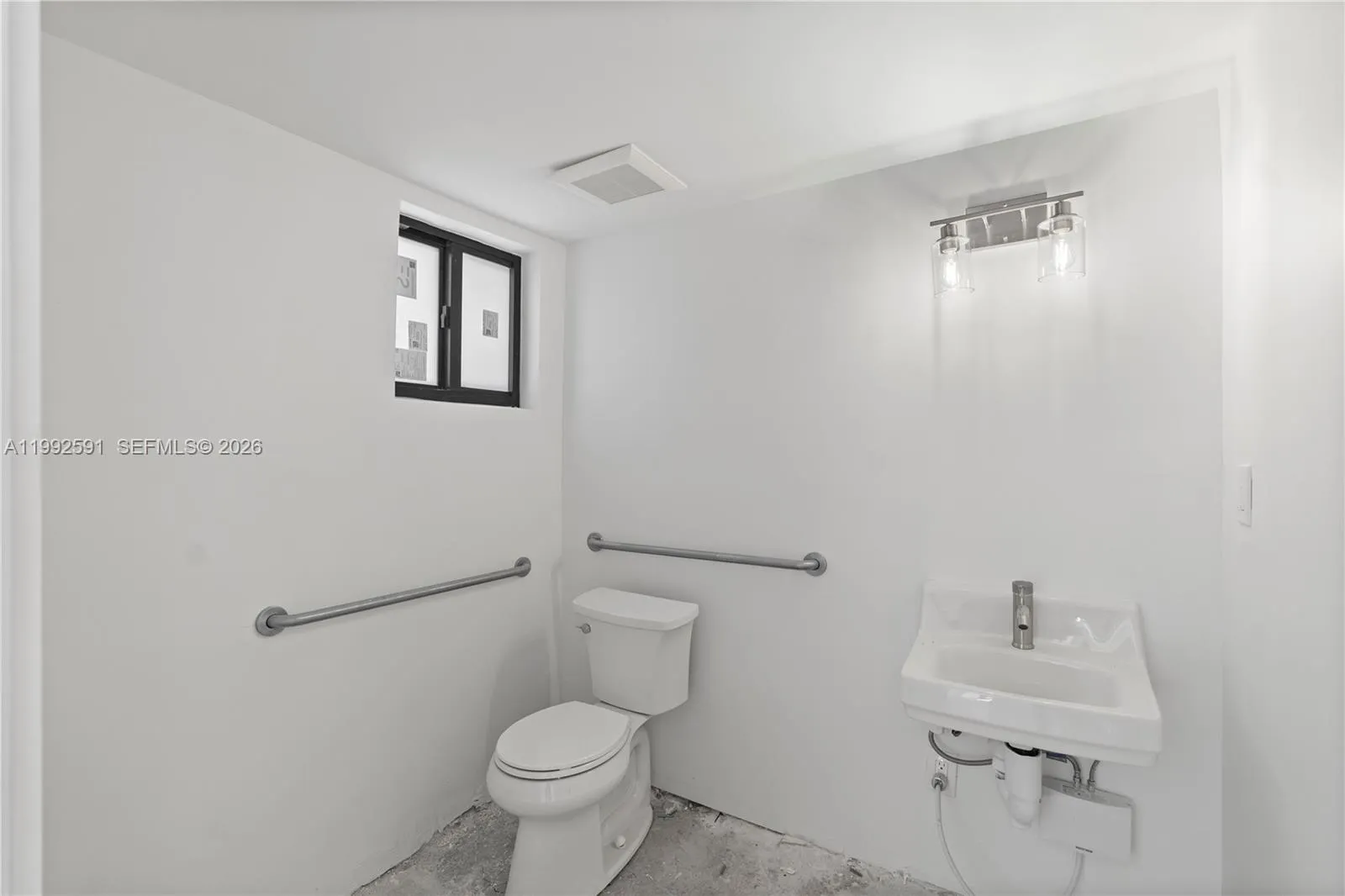 212 Nw 11th St, Miami, Florida 33136, Miami, Florida 33136, ,Commercial Lease,For Rent,212 Nw 11th St, Miami, Florida 33136,A11992591
