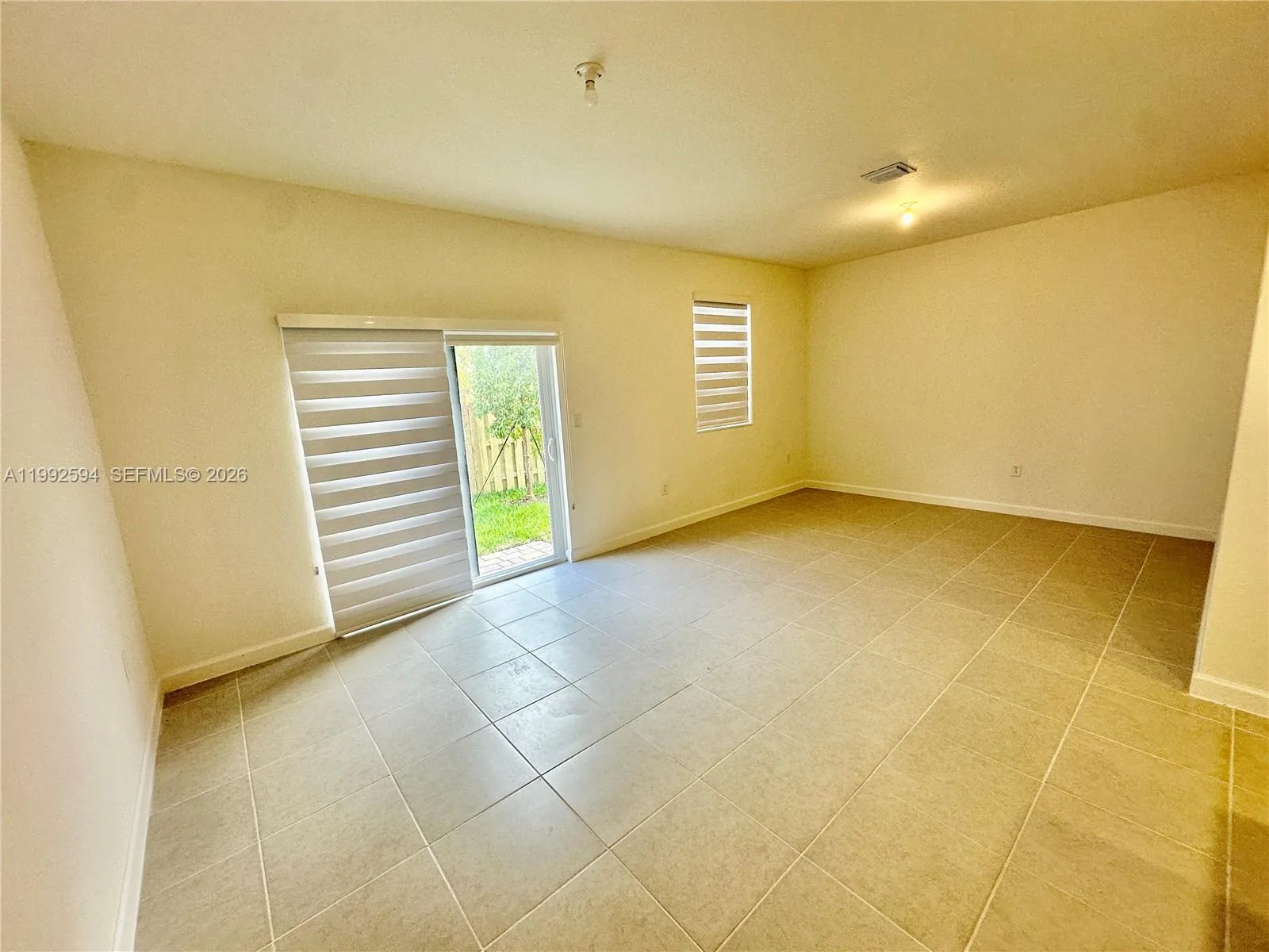 2867 Se 25th Ter ., Homestead, Florida 33035, Homestead, Florida 33035, 3 Bedrooms Bedrooms, ,2 BathroomsBathrooms,Residential Lease,For Rent,2867 Se 25th Ter ., Homestead, Florida 33035,A11992594
