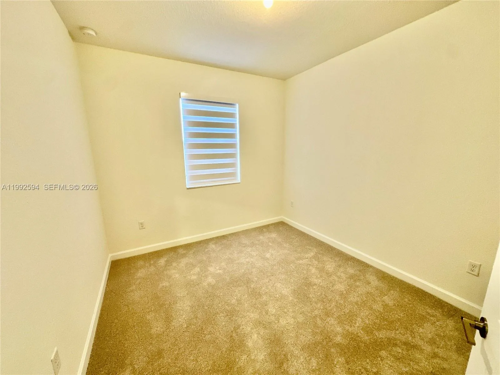 2867 Se 25th Ter ., Homestead, Florida 33035, Homestead, Florida 33035, 3 Bedrooms Bedrooms, ,2 BathroomsBathrooms,Residential Lease,For Rent,2867 Se 25th Ter ., Homestead, Florida 33035,A11992594