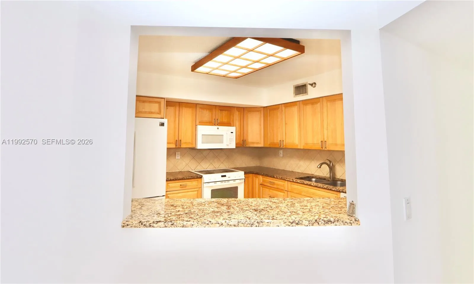3500 Mystic Pointe Dr 1207, Aventura, Florida 3318, Aventura, Florida 33180, 2 Bedrooms Bedrooms, ,2 BathroomsBathrooms,Residential,For Sale,3500 Mystic Pointe Dr 1207, Aventura, Florida 3318,A11992570