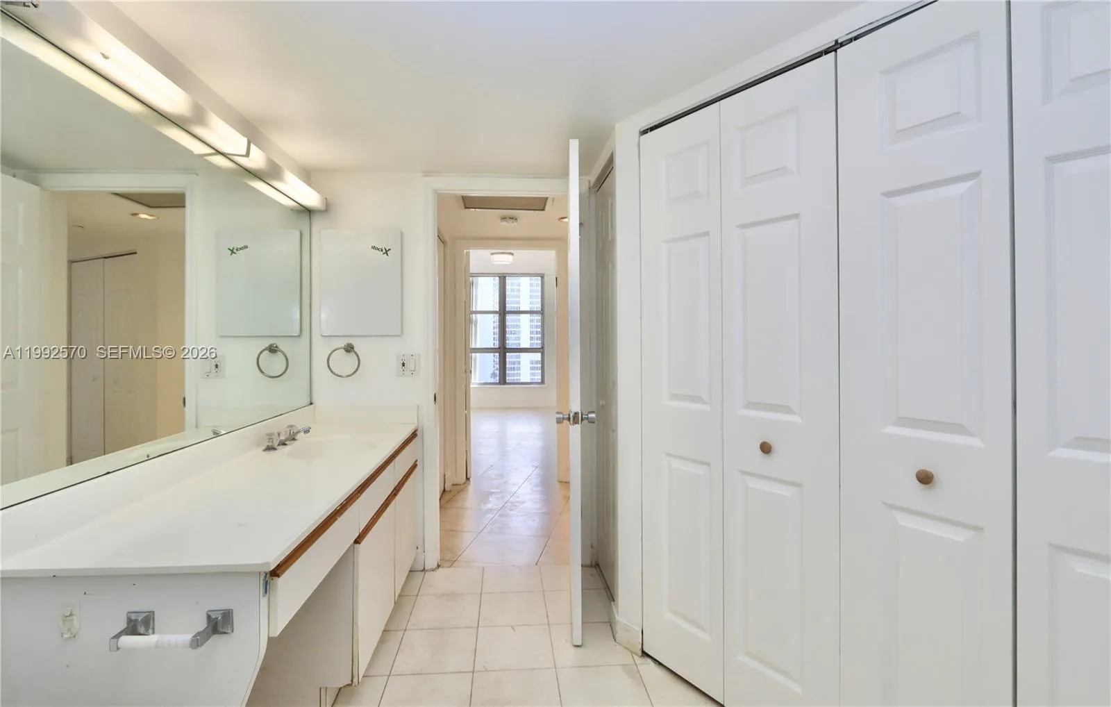 3500 Mystic Pointe Dr 1207, Aventura, Florida 3318, Aventura, Florida 33180, 2 Bedrooms Bedrooms, ,2 BathroomsBathrooms,Residential,For Sale,3500 Mystic Pointe Dr 1207, Aventura, Florida 3318,A11992570