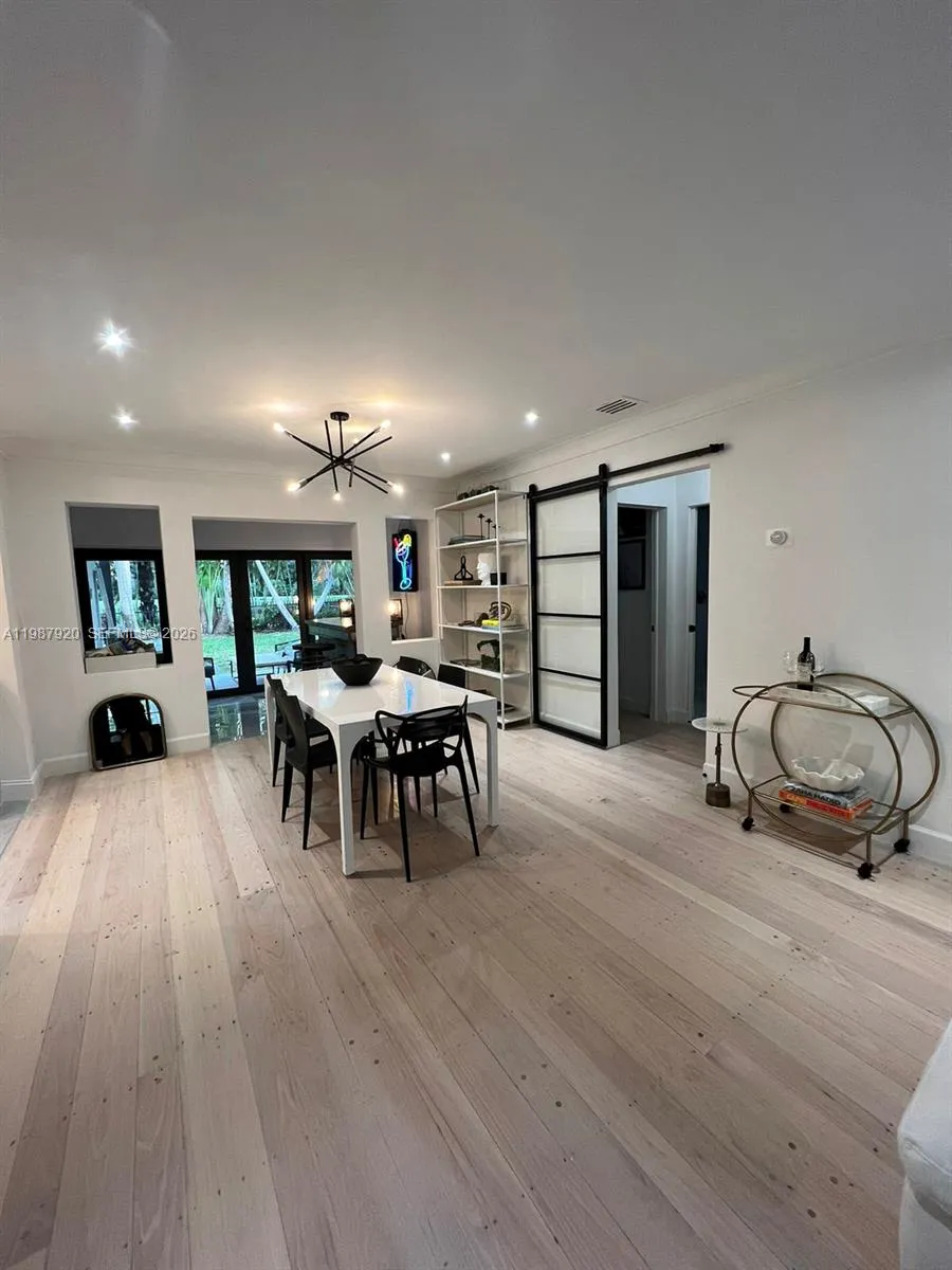 5173 Alton Rd, Miami Beach, Florida 33140, Miami Beach, Florida 33140, 3 Bedrooms Bedrooms, ,2 BathroomsBathrooms,Residential Lease,For Rent,5173 Alton Rd, Miami Beach, Florida 33140,A11987920