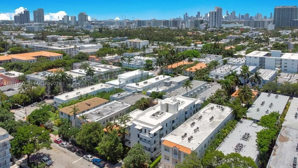 1532 Drexel Ave 202, Miami Beach, Florida 33139, Miami Beach, Florida 33139, 2 Bedrooms Bedrooms, ,2 BathroomsBathrooms,Residential Lease,For Rent,1532 Drexel Ave 202, Miami Beach, Florida 33139,A11991900