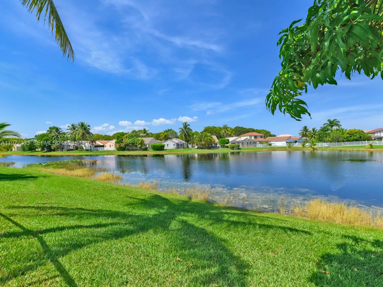 4400 Fox Ridge Dr, Weston, Florida 33331, Weston, Florida 33331, 5 Bedrooms Bedrooms, ,4 BathroomsBathrooms,Residential,For Sale,4400 Fox Ridge Dr, Weston, Florida 33331,A11977363