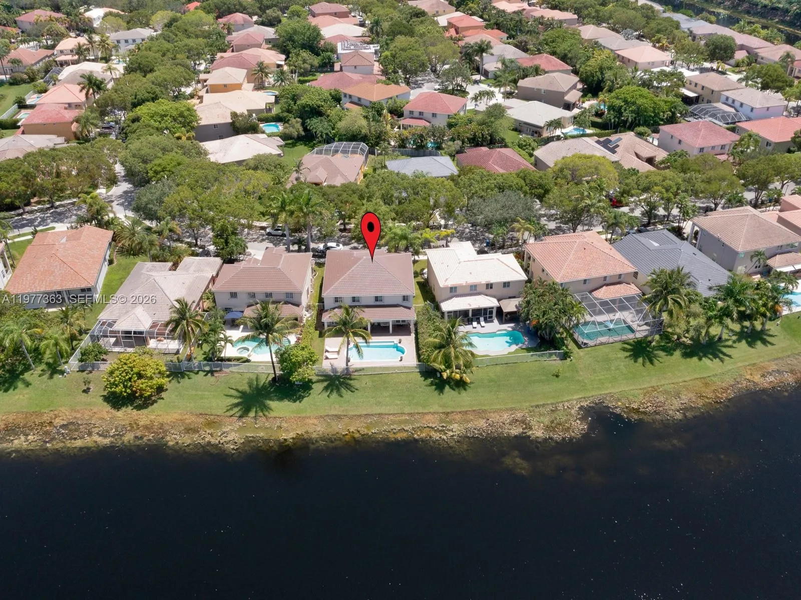 4400 Fox Ridge Dr, Weston, Florida 33331, Weston, Florida 33331, 5 Bedrooms Bedrooms, ,4 BathroomsBathrooms,Residential,For Sale,4400 Fox Ridge Dr, Weston, Florida 33331,A11977363