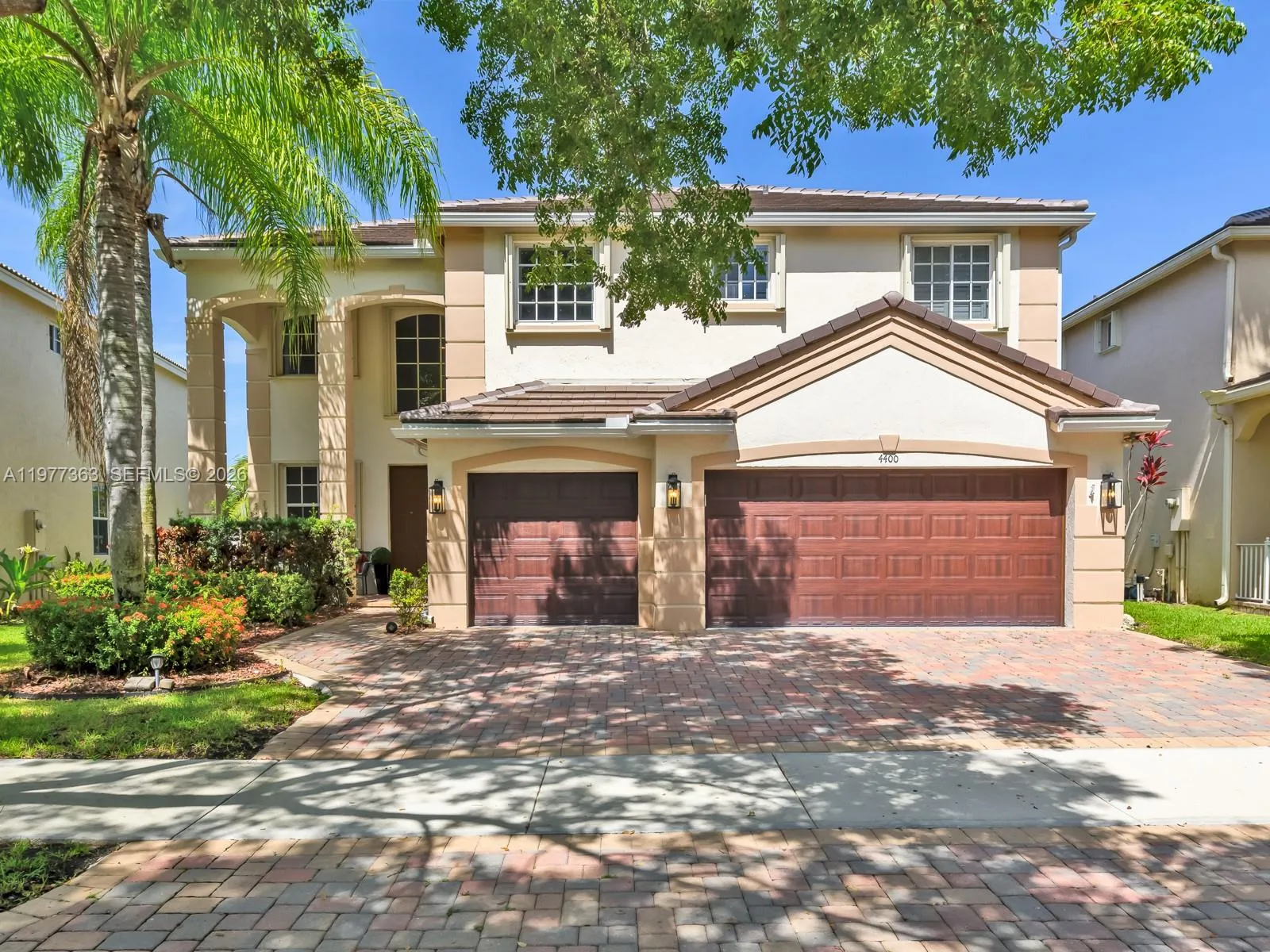 4400 Fox Ridge Dr, Weston, Florida 33331, Weston, Florida 33331, 5 Bedrooms Bedrooms, ,4 BathroomsBathrooms,Residential,For Sale,4400 Fox Ridge Dr, Weston, Florida 33331,A11977363