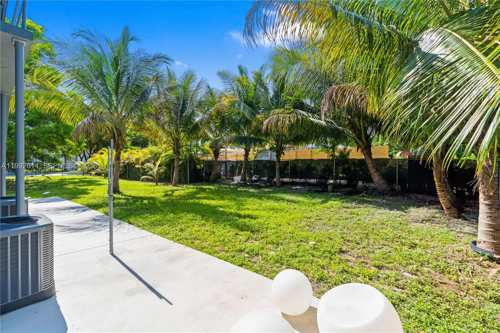 216 Nw 11th St, Miami, Florida 33136, Miami, Florida 33136, ,Commercial Lease,For Rent,216 Nw 11th St, Miami, Florida 33136,A11992614