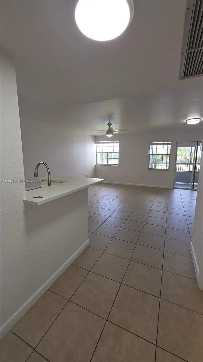 2881 N Oakland Forest Dr 210, Oakland Park, Florid, Oakland Park, Florida 33309, 2 Bedrooms Bedrooms, ,2 BathroomsBathrooms,Residential Lease,For Rent,2881 N Oakland Forest Dr 210, Oakland Park, Florid,A11985832