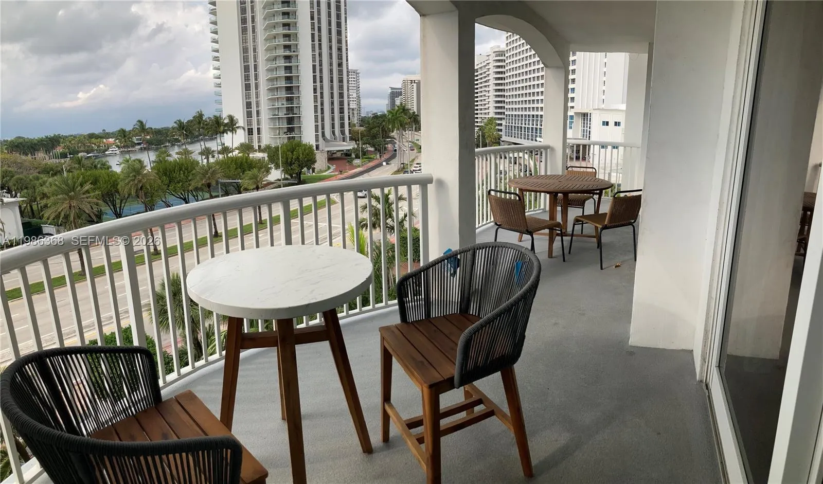 5401 Collins Ave 320, Miami Beach, Florida 33140, Miami Beach, Florida 33140, 2 Bedrooms Bedrooms, ,2 BathroomsBathrooms,Residential Lease,For Rent,5401 Collins Ave 320, Miami Beach, Florida 33140,A11986368