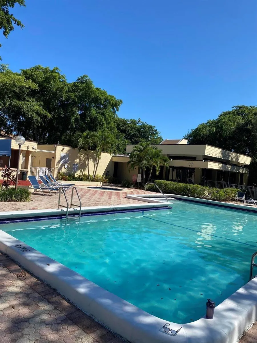 1969 Sw 15th St 93, Deerfield Beach, Florida 33442, Deerfield Beach, Florida 33442, 2 Bedrooms Bedrooms, ,2 BathroomsBathrooms,Residential,For Sale,1969 Sw 15th St 93, Deerfield Beach, Florida 33442,A11992460