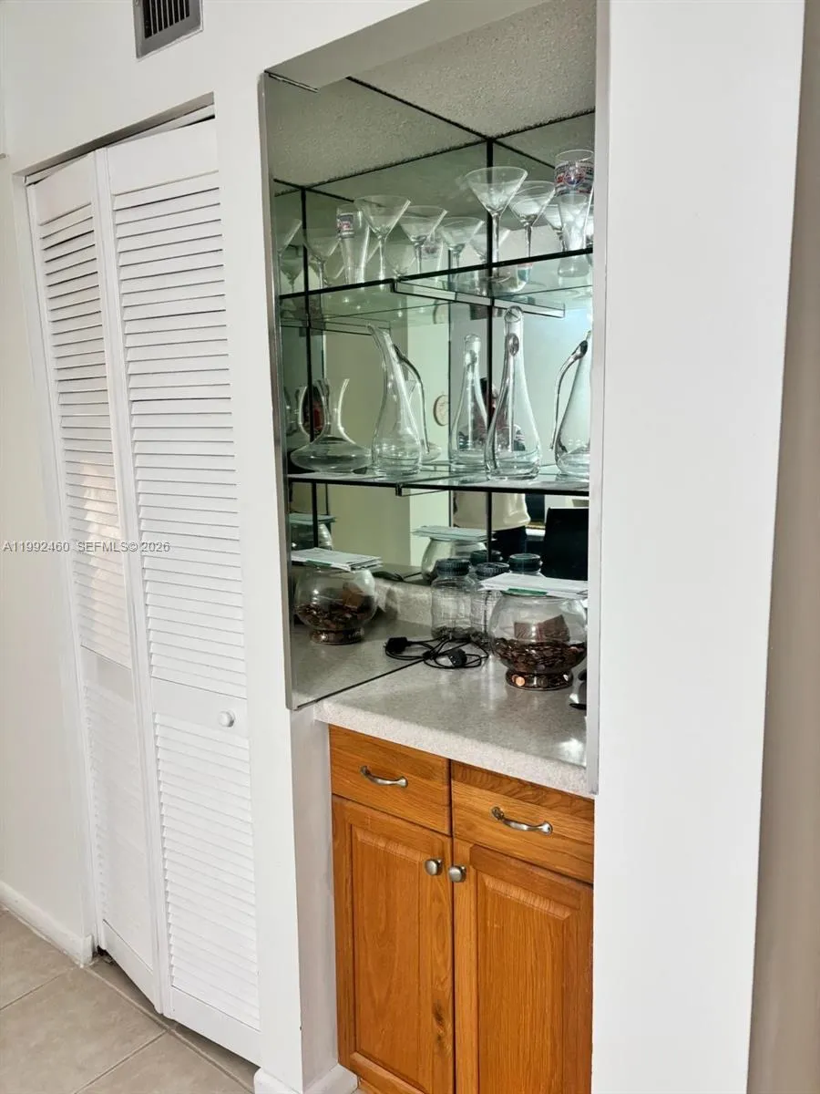 1969 Sw 15th St 93, Deerfield Beach, Florida 33442, Deerfield Beach, Florida 33442, 2 Bedrooms Bedrooms, ,2 BathroomsBathrooms,Residential,For Sale,1969 Sw 15th St 93, Deerfield Beach, Florida 33442,A11992460