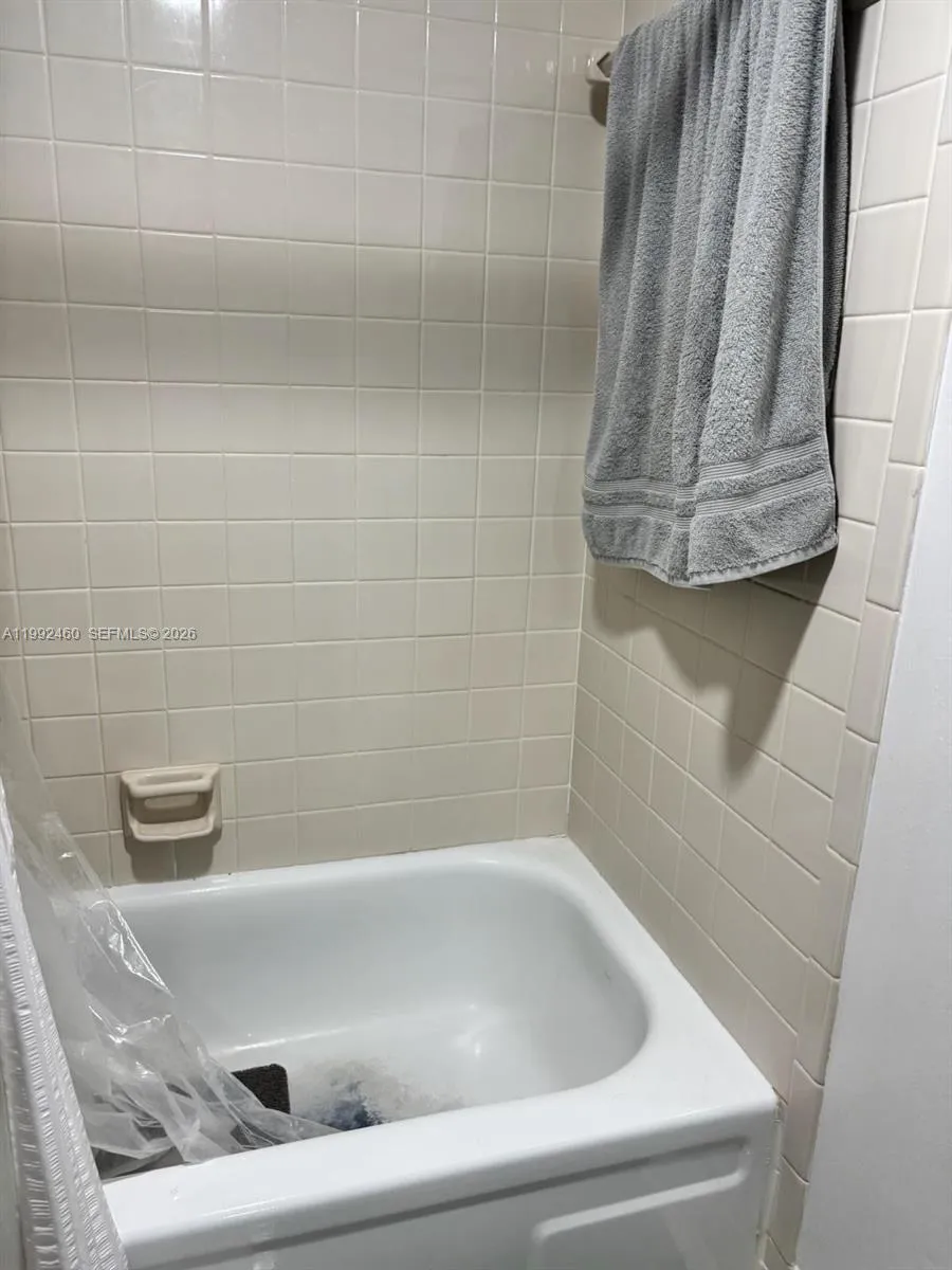 1969 Sw 15th St 93, Deerfield Beach, Florida 33442, Deerfield Beach, Florida 33442, 2 Bedrooms Bedrooms, ,2 BathroomsBathrooms,Residential,For Sale,1969 Sw 15th St 93, Deerfield Beach, Florida 33442,A11992460