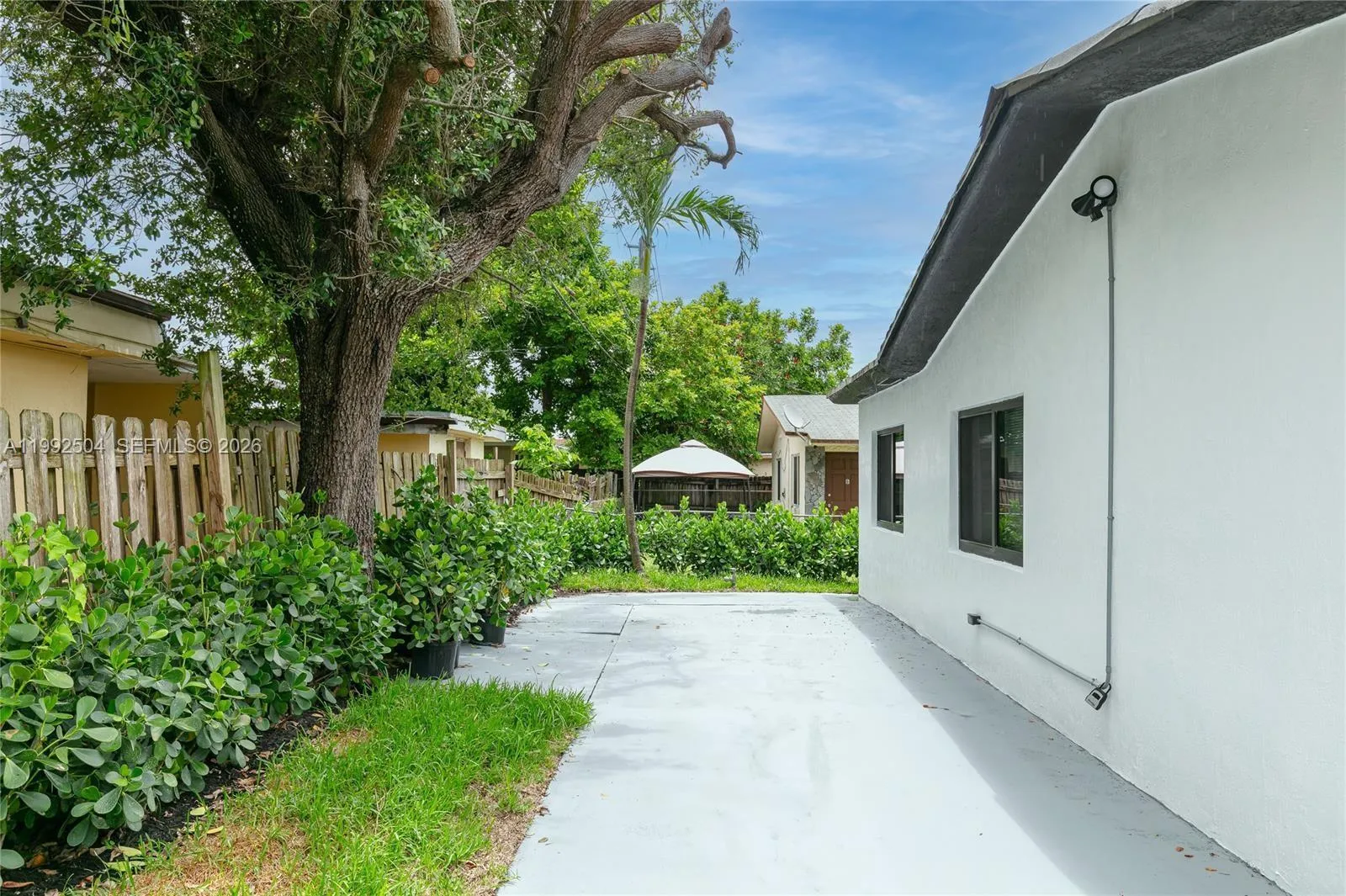 6125 Sw 40th Ct, Miramar, Florida 33023, Miramar, Florida 33023, ,Residential Income,For Sale,6125 Sw 40th Ct, Miramar, Florida 33023,A11992504