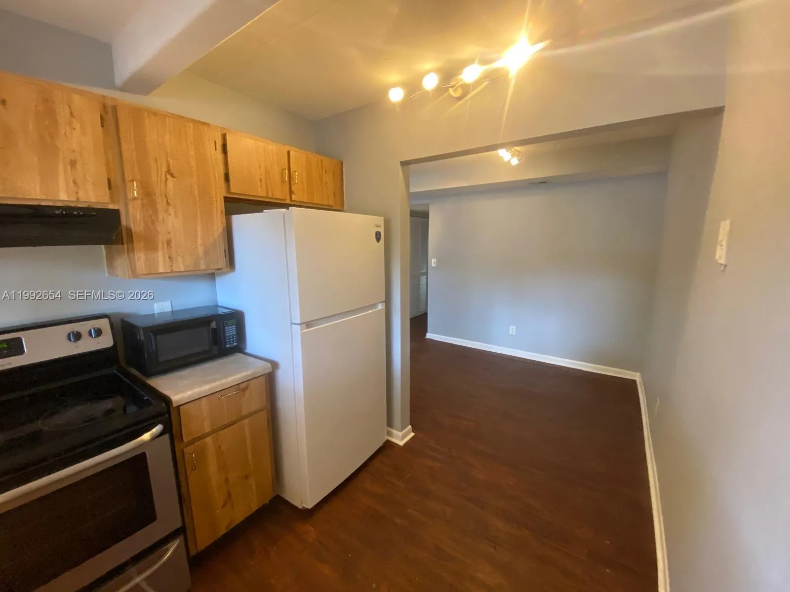 1045 S Flagler Ave 711, Pompano Beach, Florida 330, Pompano Beach, Florida 33060, 2 Bedrooms Bedrooms, ,2 BathroomsBathrooms,Residential Lease,For Rent,1045 S Flagler Ave 711, Pompano Beach, Florida 330,A11992654