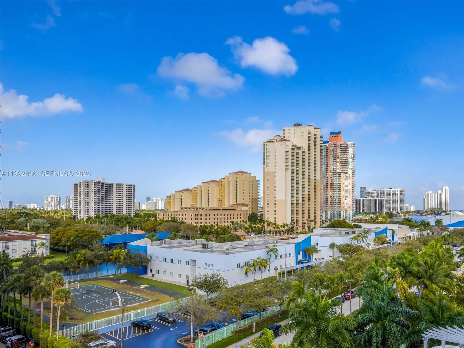 3030 Ne 188th St 602, Aventura, Florida 33180, Aventura, Florida 33180, 3 Bedrooms Bedrooms, ,2 BathroomsBathrooms,Residential Lease,For Rent,3030 Ne 188th St 602, Aventura, Florida 33180,A11992636